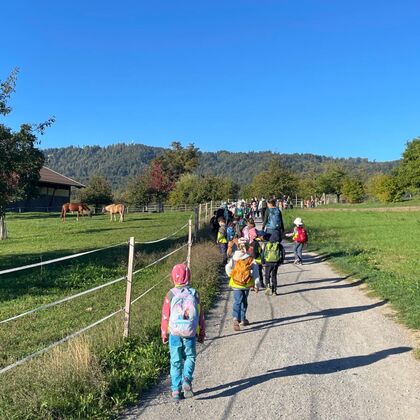 1.  Klassen: Mit Bären, Luchsen und Mäusen im Tierpark Langenberg